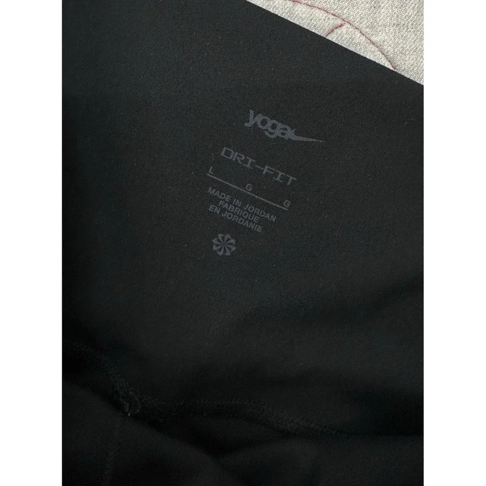 Nike Yoga Pants Womens Dri-Fit 7/8 High Rise Tight Fit DM7023-010 Black /‎ Large